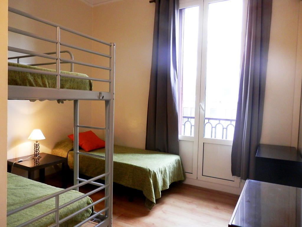 Barcelona Central Garden Hostal Eksteriør bilde