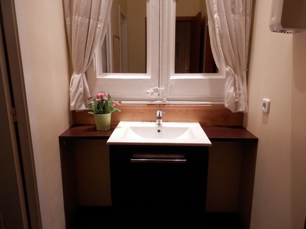 Barcelona Central Garden Hostal Rom bilde